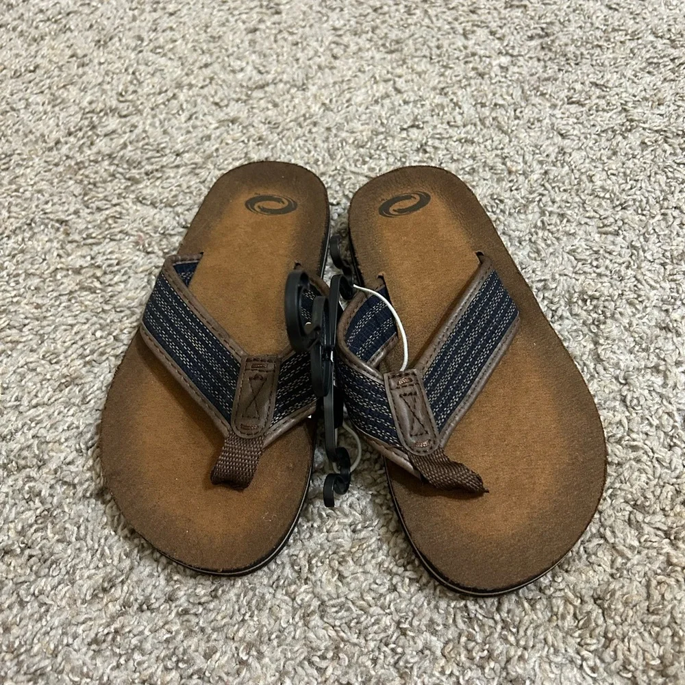 Brown Leather-Style Boys Youth Flip Flops Beach Pool Summer Size 1 New Outdoor